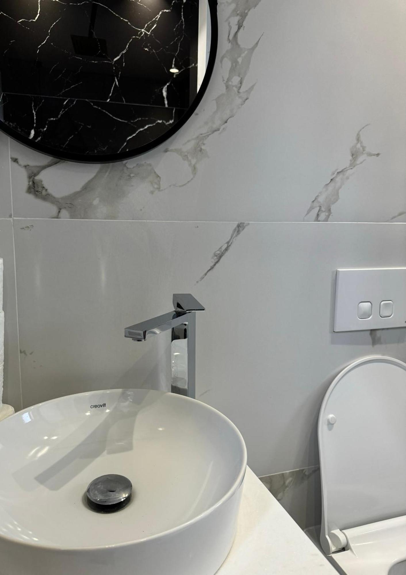 Tirana Elegant Apartment 外观 照片